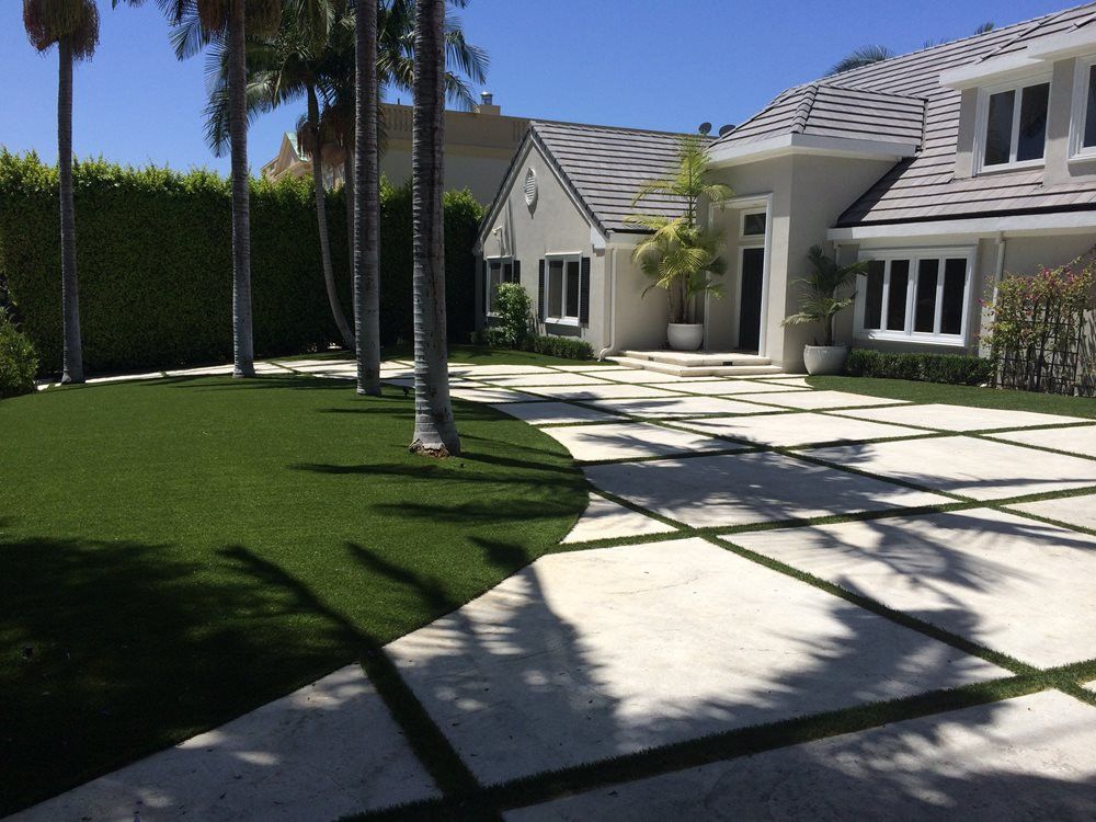 Flagstaff artificial grass landscaping