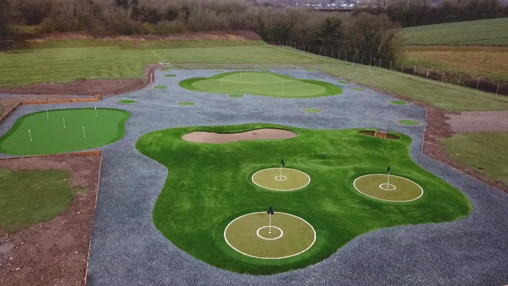 Grass Selection for Putting Greens vs. Tee Lines vs. Chipping Areas in Flagstaff